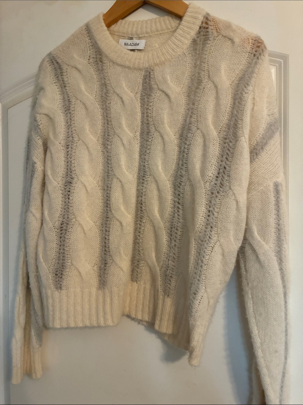 Naadam Cream/Grey Wool/Cashmere Cable Knit Sweater - S